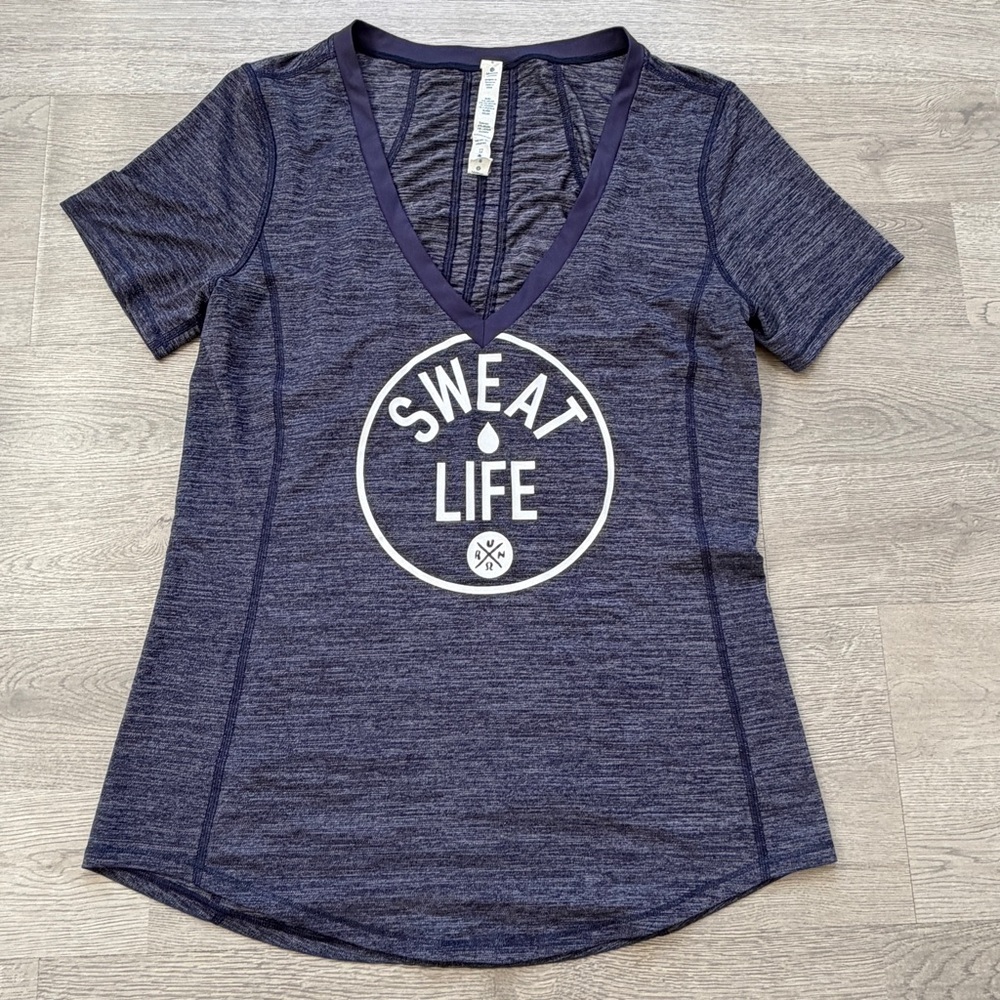 Lululemon Sweat Life Runner Up Short Sleeve Shirt Women’s Size 8